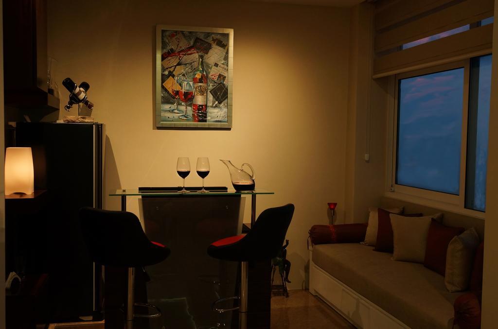 The Penthouse Above Sea Apartment Dehiwala-Mount Lavinia Ngoại thất bức ảnh